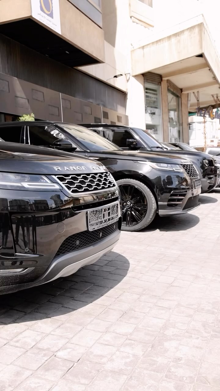 Range Rover vehicles outside the Jbeily Land Rover workshop